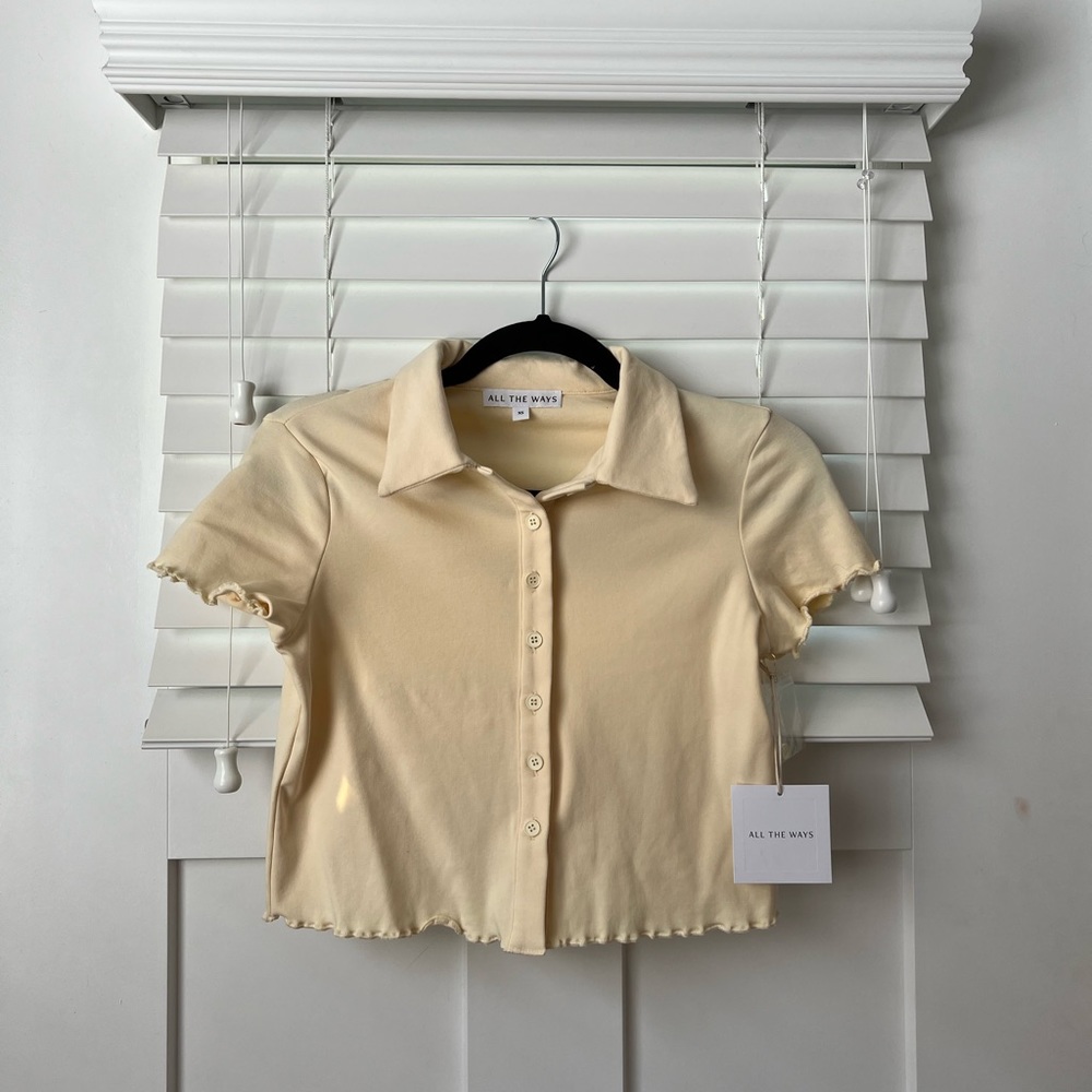 Short sleeve button down top